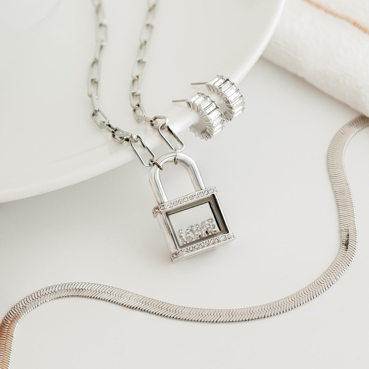 Lock And Spade Mini Pendant