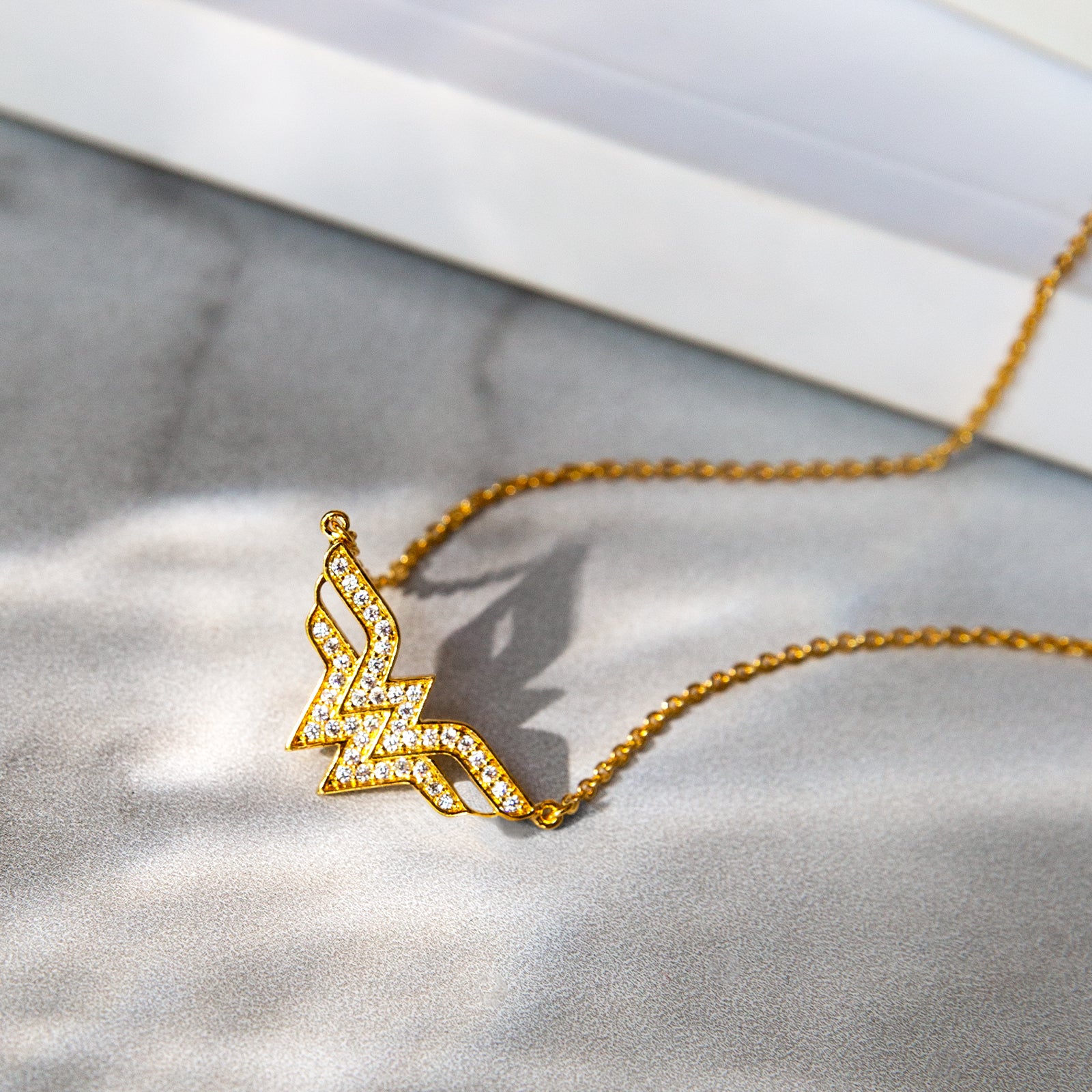 Justice League I Am Powerful Wonder Woman Necklace